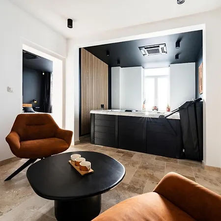 Bed & Breakfast Le Domaine De La Rhonelle 4*
