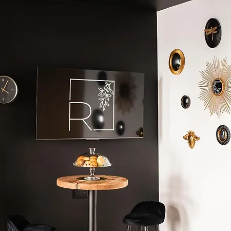 Le Domaine De La Rhonelle Bed & Breakfast Villers-Pol