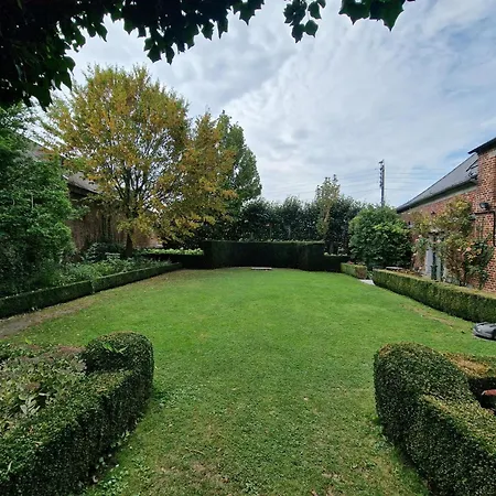 Bed & Breakfast Le Domaine De La Rhonelle *